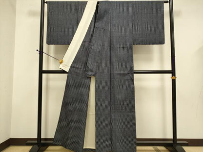 平和屋着物▽本場大島紬　単衣　正藍染　市松割献上　久野織物特製　薩摩義隆作　やまと誂製　証紙付き　正絹　逸品　DABD6506du