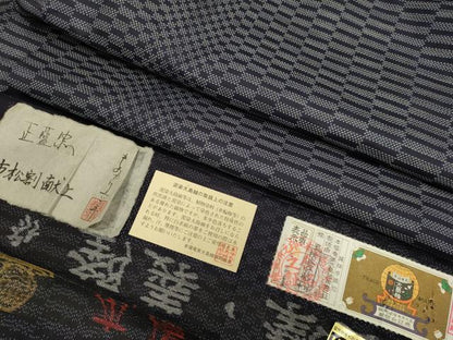 平和屋着物▽本場大島紬　単衣　正藍染　市松割献上　久野織物特製　薩摩義隆作　やまと誂製　証紙付き　正絹　逸品　DABD6506du