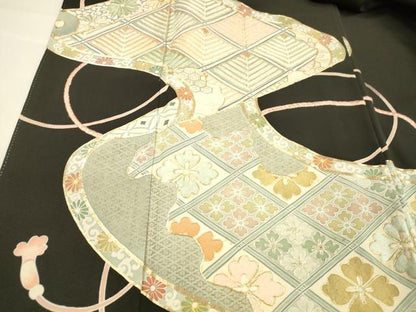 平和屋着物■豪華黒留袖 駒刺繍 流水松葉花文 金彩 正絹 逸品 DABD6621cm