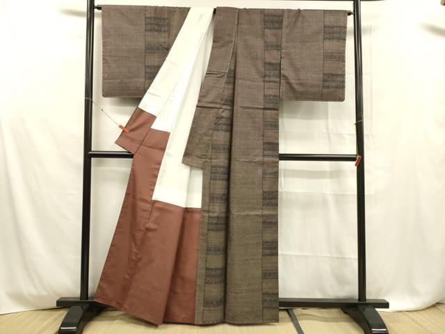 平和屋着物■本場大島紬　9マルキ　横段花菱文　正絹　逸品　DABD6784cm