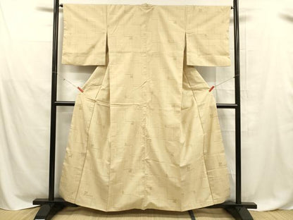 平和屋着物■上質な紬　舞花文　正絹　逸品　DABD6832cm
