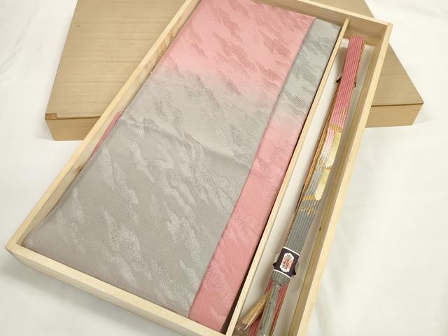 平和屋着物●和装小物　帯締め・帯揚げセット　霞地紋　高麗組　金糸　逸品　未使用　DABD7303zzz