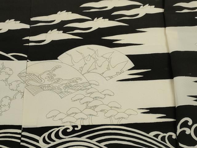 平和屋着物▼黒留袖　反物　着尺　裁断済　色付前　地紙飛鶴花文　逸品　未使用　DABD7341zzz