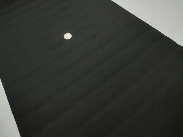 平和屋着物▼黒留袖　解き反物　着尺　矢羽　金彩　逸品　DABD7345zzz