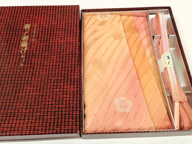 平和屋着物●和装小物　帯締め・帯揚げセット　斜線　梅　逸品　未使用　DABD7503zzz