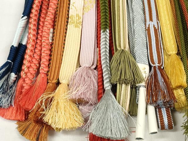 平和屋着物●和装小物　帯締め20本セット　高麗組　畝組　観世組　あわじ玉　小田巻　金糸　未使用品あり　逸品　DABD7520zzz
