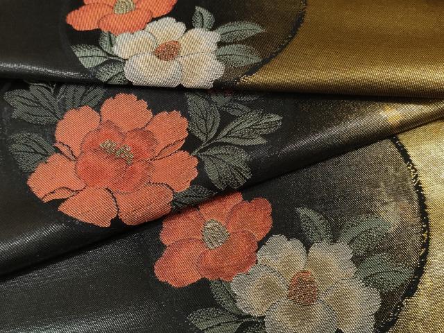 平和屋着物●西陣　しらえ織物謹製　名古屋帯　帯反物　秀麗　椿花丸文　牡丹　黒地　引箔　証紙付き　逸品　未使用　DABD8453zzz