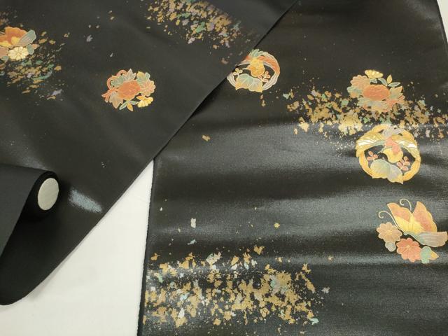 平和屋着物●西陣　名古屋帯　帯反物　螺鈿　愛彩野　舞蝶花鳥文　黒地　金糸　引箔　証紙付き　逸品　未使用　DABD8458zzz