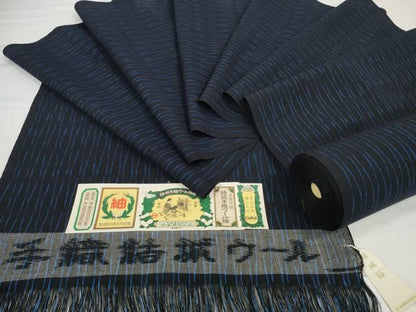 平和屋着物●結城手織ウール紬　反物　着尺　立涌文　奥順謹製　証紙付き　未使用　DABD8562zzz