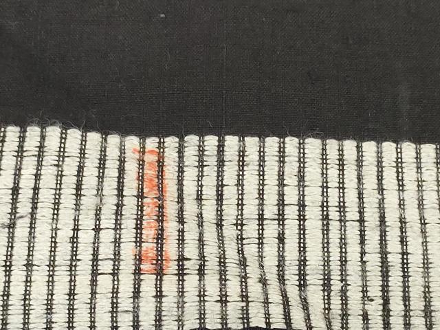 平和屋着物●本場結城紬　重要無形文化財　反物　着尺　100亀甲　飛び亀甲　色紙菱文　上代55万　逸品　未使用　DABD8751zzz