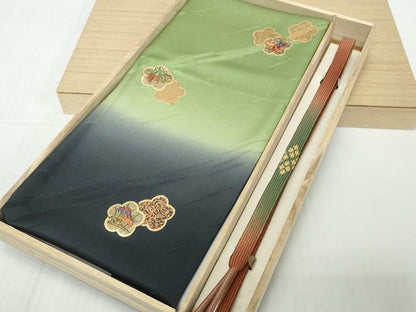 平和屋着物●和装小物　帯締め・帯揚げセット　刺繍　花散らし　金彩　高麗組　金糸　逸品　未使用　DABD8887zzz
