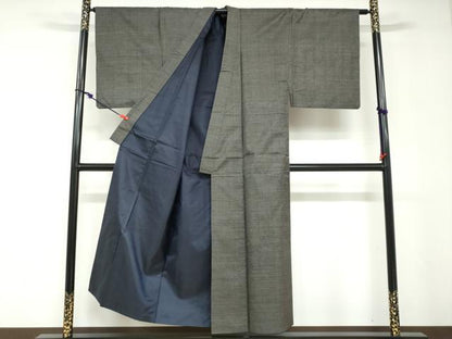 平和屋着物●男性　本場大島紬　アンサンブル　長羽織　100亀甲　総詰め　正絹　逸品　DABD9051ud