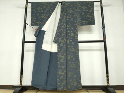 平和屋着物●上質なお召　蔦の葉文　正絹　逸品　未使用　DABD9069ud