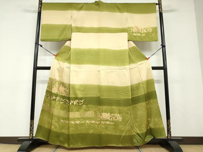 平和屋着物●訪問着　駒刺繍　横段花蝶文　金彩　正絹　逸品　DABD9089ud