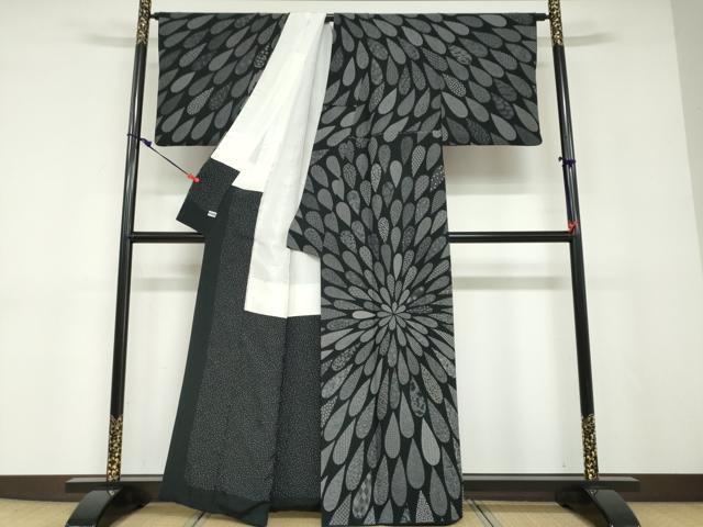 平和屋着物●伝統工芸士　保科土山　江戸小紋　訪問着　舞花文　黒地　正絹　逸品　DABD9098ud 平和屋着物○伝統工芸士 保科土山 江戸小紋 訪問着 舞花文 黒地