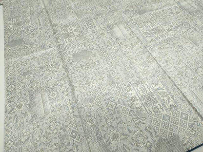 平和屋着物●本場大島紬　白大島　9マルキ　吉祥草花文　正絹　逸品　未使用　DABD9159ud