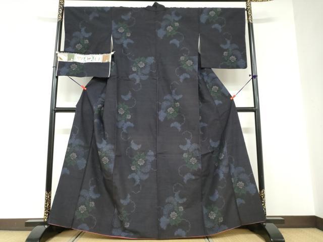 平和屋着物●本場結城紬　重要無形文化財　100亀甲　雪輪草花文　証紙付き　正絹　逸品　DABD9172ud