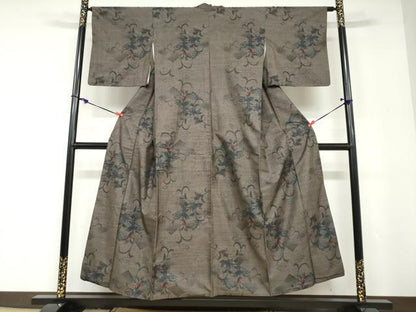 平和屋着物●本場大島紬　9マルキ　花唐草文　正絹　逸品　DABD9176ud