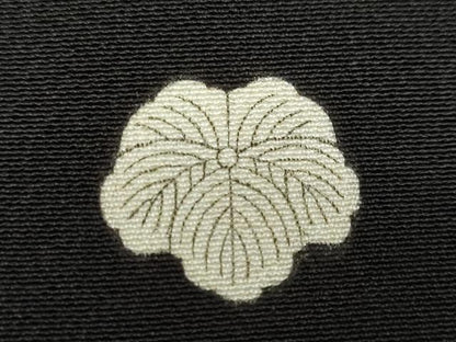 平和屋着物●豪華黒留袖　友禅　作家物　流水風景草花文　正絹　逸品　DABD9184ud