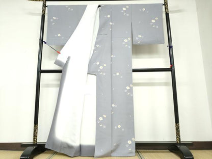 平和屋着物●上質な小紋　舞花文　正絹　逸品　DABD9230ud