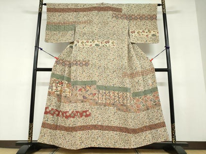 平和屋着物●訪問着　型染め　横段陶器草花文　鬼しぼ縮緬　正絹　逸品　DABD9278ud