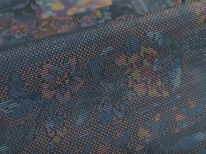 平和屋着物●本場大島紬　7マルキ　総絣　洋花文　正絹　逸品　DABD9284ud