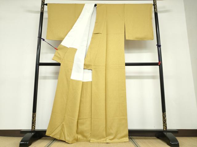 平和屋着物●上質な色無地　紋意匠　芥子色　正絹　逸品　DABD9293ud