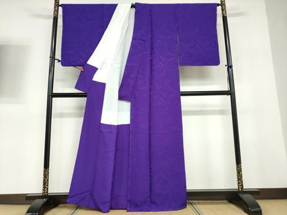 平和屋着物●上質な色無地　花尽くし地紋　本紫色　正絹　逸品　DABD9325ud