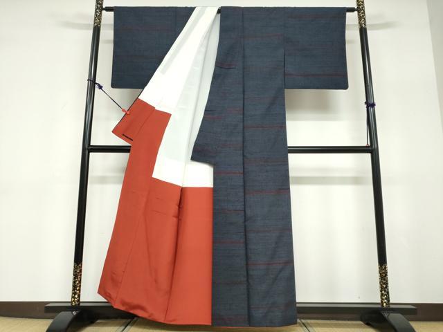 平和屋着物●結城紬　100亀甲　横段文　おく田謹製　正絹　逸品　DABD9352ud 平和屋着物○結城紬 100亀甲 横段文 おく田謹製 正絹 逸品 DABD9352ud