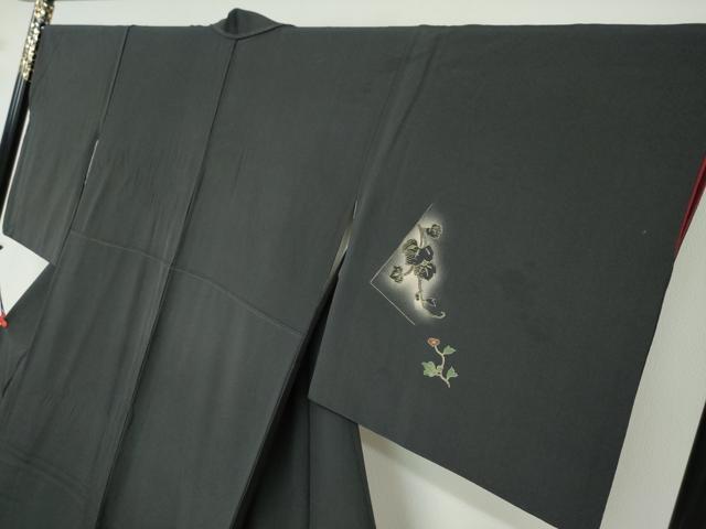 平和屋着物●訪問着　流水花鳥文　暈し染め　黒地　金彩　正絹　逸品　DABD9357ud