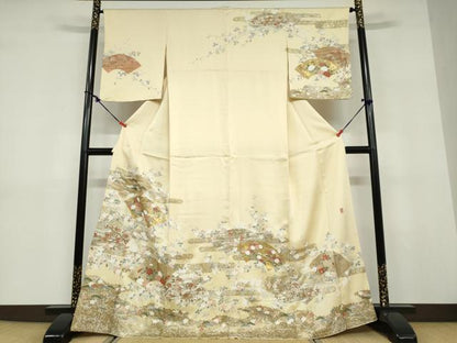 平和屋着物●訪問着　作家物　駒刺繍　地紙草花文　金彩　正絹　逸品　DABD9387ud