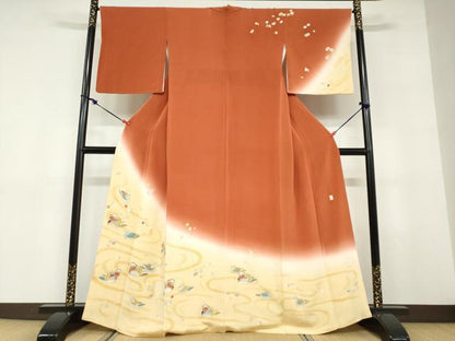 平和屋着物●訪問着　作家物　流水群れ鳥草花文　暈し染め　金彩　鬼しぼ縮緬　正絹　逸品　DABD9401ud