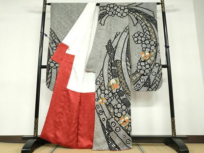 平和屋着物●豪華振袖　総絞り　駒刺繍　草花丸文　黒地　金彩　正絹　逸品　DABD9415ud