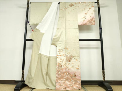 平和屋着物●中国三大刺繍　汕頭刺繍　訪問着　流水花絵皿文　暈し染め　金彩　正絹　逸品　DABD9417ud