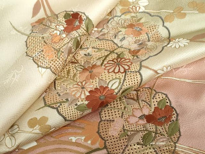 平和屋着物●中国三大刺繍　汕頭刺繍　訪問着　流水花絵皿文　暈し染め　金彩　正絹　逸品　DABD9417ud