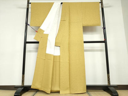 平和屋着物●上質な色無地　更紗花唐草地紋　芥子色　さが美扱い　正絹　逸品　DABD9453ud