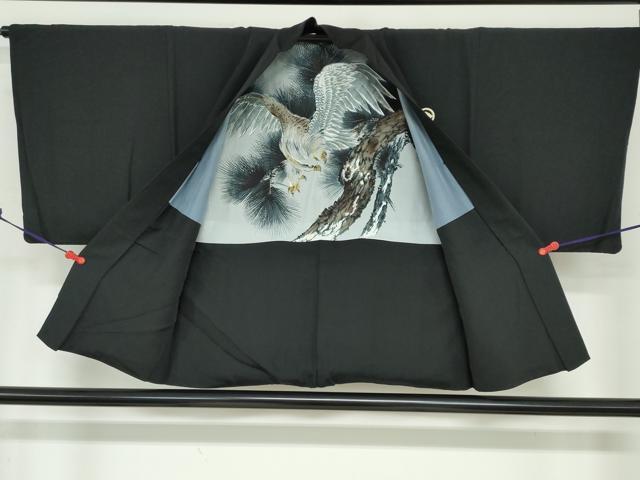 平和屋着物●男性　黒紋付　羽織セット　羽裏：松　鷹　正絹　逸品　DABD9497ud