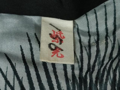 平和屋着物●男性　黒紋付　羽織セット　羽裏：松　鷹　正絹　逸品　DABD9497ud