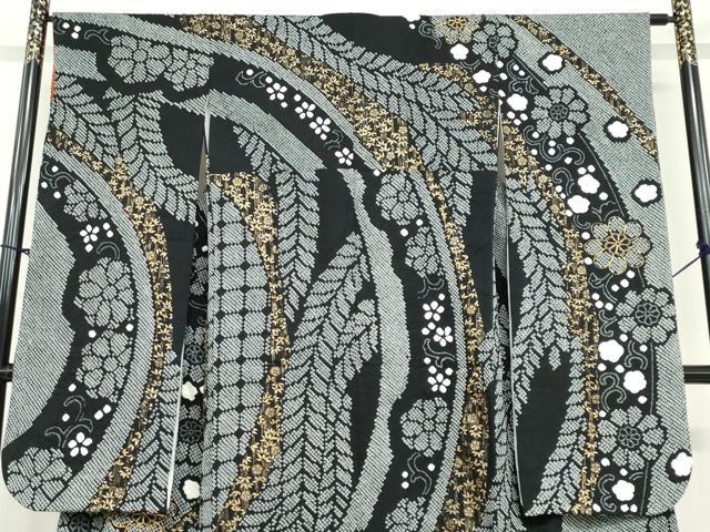 平和屋着物●豪華振袖　駒刺繍　絞り　草花文　黒地　金彩　鈴乃屋扱い　正絹　逸品　DABD9503ud