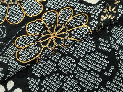 平和屋着物●豪華振袖　駒刺繍　絞り　草花文　黒地　金彩　鈴乃屋扱い　正絹　逸品　DABD9503ud