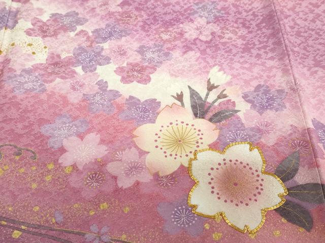平和屋着物●訪問着　駒刺繍　流水舞桜文　金彩　銀通し地　正絹　逸品　DABD9509ud