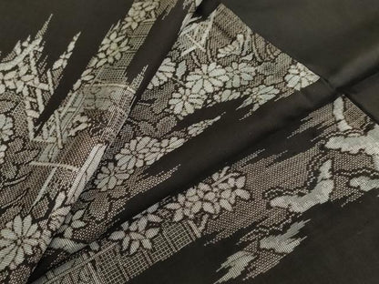 平和屋着物●本場大島紬　9マルキ　地空き　平安草花文　正絹　逸品　DABD9512ud