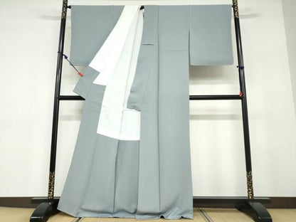 平和屋着物●ファッションデザイナー 花井幸子　色無地　紋意匠　湊鼠色　正絹　逸品　未使用　DABD9567ud