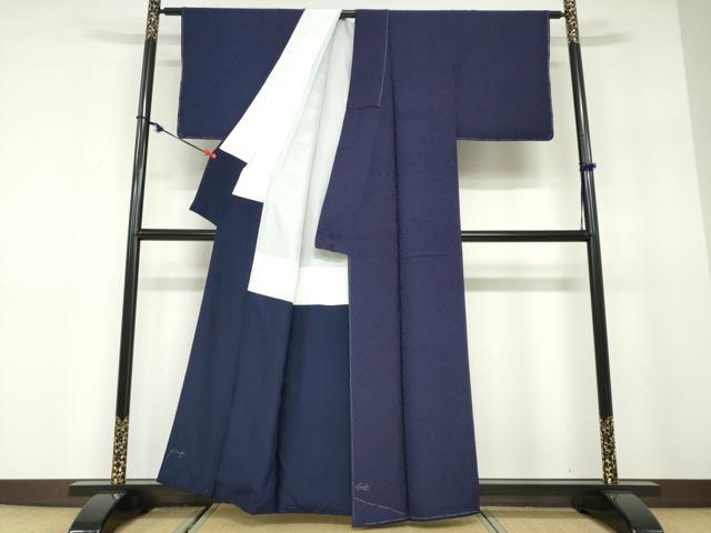 平和屋着物●藍造り国選定無形文化財　藍師・佐藤昭人　色無地　花唐草地紋　紫黒色　正絹　逸品　未使用　DABD9749ud