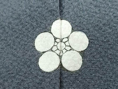 平和屋着物●上質な色無地　紋意匠　鉄御納戸色　正絹　逸品　DABD9752ud
