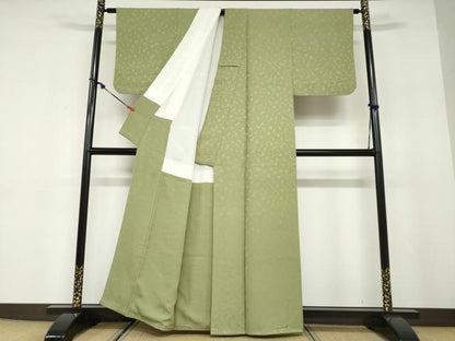 平和屋着物●上質な色無地　花尽くし地紋　松葉色　正絹　逸品　DABD9761ud