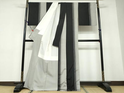 平和屋着物●上質な紬　変わり縞間道　黒地　正絹　逸品　DABD9766ud