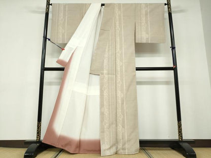 平和屋着物●結城紬　奥順　はたおり娘　100亀甲　草花間道　正絹　逸品　DABD9768ud
