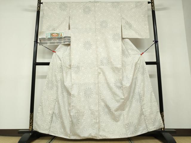 平和屋着物●本場大島紬　白大島　9マルキ　花尽くし文　証紙付き　正絹　逸品　DABD9771ud