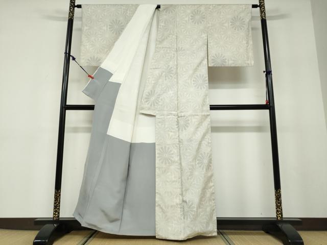 平和屋着物●本場大島紬　白大島　9マルキ　花尽くし文　証紙付き　正絹　逸品　DABD9771ud